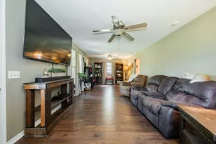 815 Vz County Rd 4409, Ben Wheeler, TX 75754 - Photo 21