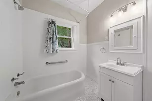 2600 N 17th St, Waco, TX 76708 - Photo 17