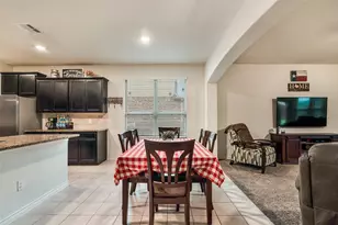 1733 Beasley St, Van Alstyne, TX 75495 - Photo 11