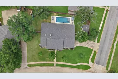 1700 Stagecoach Drive, Pantego, TX 76013 - Photo 5