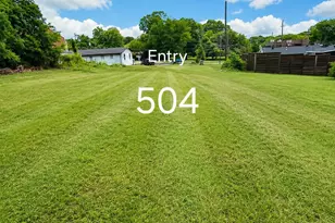 504 N Hampton Rd, DeSoto, TX 75115 - Photo 1