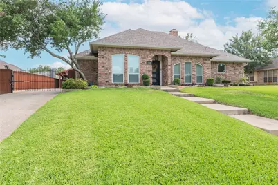 2919 Sweet Briar Street, Grapevine, TX 76051 - Photo 3