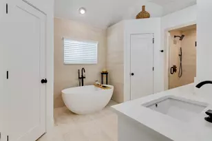2919 Sweet Briar St, Grapevine, TX 76051 - Photo 27