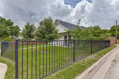 2000 Langston Street, Fort Worth, TX 76105 - Photo 23
