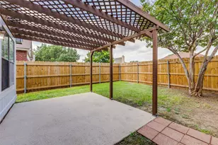 512 Sims Dr, Cedar Hill, TX 75104 - Photo 25