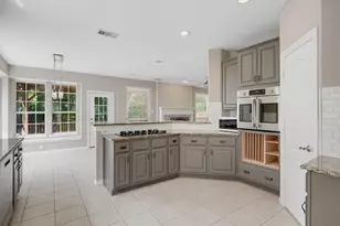 2421 Hunters Run, Flower Mound, TX 75028 - Photo 17