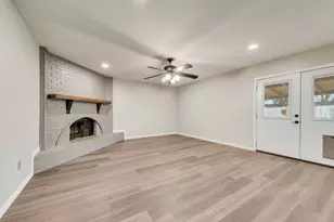 7013 Lincolnshire Ln, North Richland Hills, TX 76182 - Photo 5