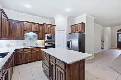 1905 Fountain Meadows Drive, Euless, TX 76039 - Photo 11
