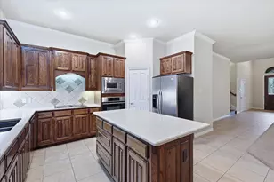 1905 Fountain Meadows Dr, Euless, TX 76039 - Photo 11