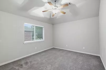 1905 Fountain Meadows Drive, Euless, TX 76039 - Photo 27