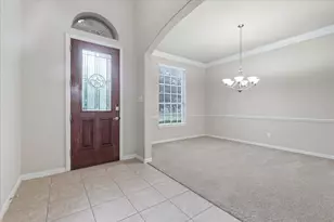 1905 Fountain Meadows Dr, Euless, TX 76039 - Photo 5