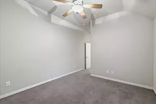 1905 Fountain Meadows Dr, Euless, TX 76039 - Photo 29