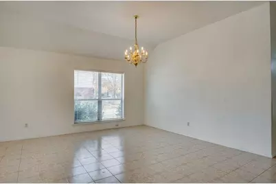 8841 San Joaquin Trail, Fort Worth, TX 76118 - Photo 5