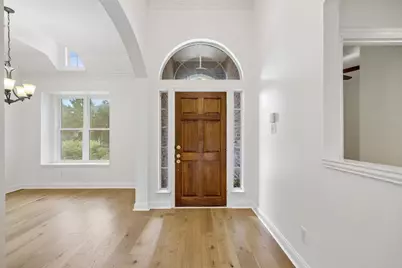 597 Southridge Way, Irving, TX 75063 - Photo 3
