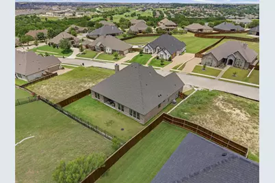 8110 Spanish Hills Drive, Benbrook, TX 76126 - Photo 35