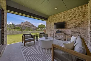 8110 Spanish Hills Dr, Benbrook, TX 76126 - Photo 27