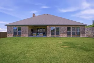 8110 Spanish Hills Dr, Benbrook, TX 76126 - Photo 29
