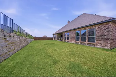 8110 Spanish Hills Drive, Benbrook, TX 76126 - Photo 29