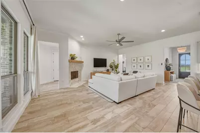 8110 Spanish Hills Drive, Benbrook, TX 76126 - Photo 5