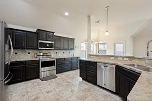3920 Bonita Springs Dr, Fort Worth, TX 76123 - Photo 9