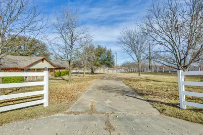 14329 Highway75, Van Alstyne, TX 75495 - Photo 9