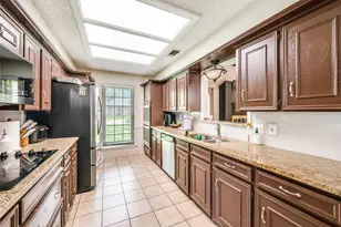 1226 Deer Ridge Dr, Duncanville, TX 75137 - Photo 11