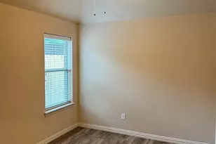 2424 Gold Rush Dr, McKinney, TX 75071 - Photo 11