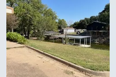 201 Peninsula Court, Granbury, TX 76048 - Photo 29