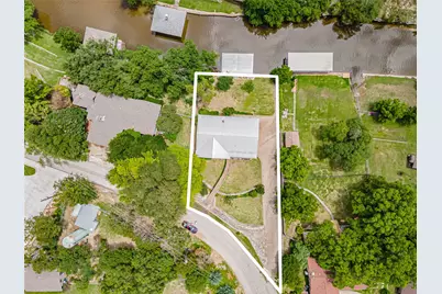 201 Peninsula Court, Granbury, TX 76048 - Photo 35