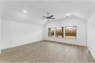 805 Trinity Street, Van Alstyne, TX 75495 - Photo 9