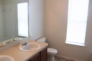 1825 Crested Butte Dr, Fort Worth, TX 76131 - Photo 11