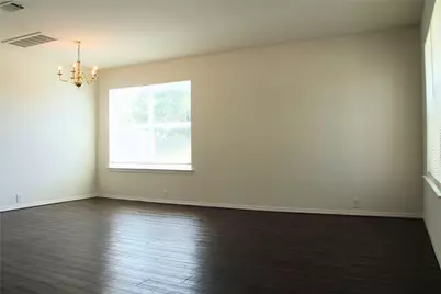 1825 Crested Butte Drive, Fort Worth, TX 76131 - Photo 3