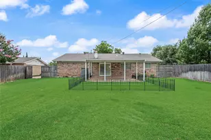 2132 Meandering Dr, Irving, TX 75060 - Photo 19