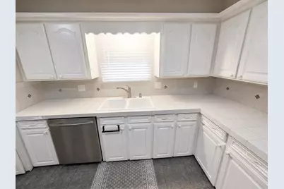 2206 Erin Glen Court, Deer Park, TX 77536 - Photo 9