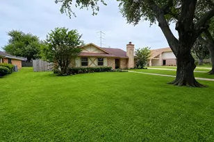 2206 Erin Glen Ct, Deer Park, TX 77536 - Photo 3