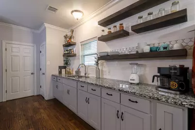 1912 Belzise Terrace, Fort Worth, TX 76104 - Photo 5