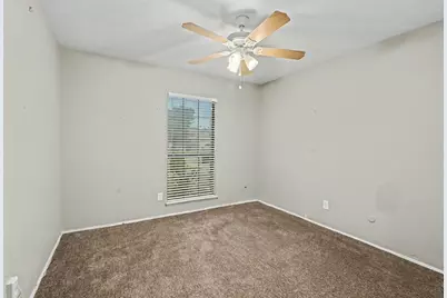 7813 Acapulco Road, Fort Worth, TX 76112 - Photo 13