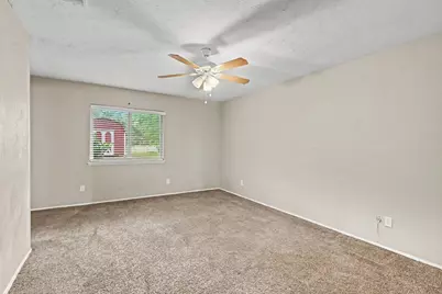 7813 Acapulco Road, Fort Worth, TX 76112 - Photo 9