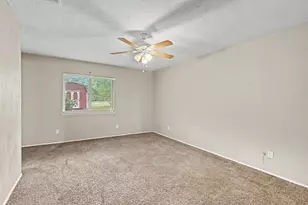 7813 Acapulco Rd, Fort Worth, TX 76112 - Photo 9
