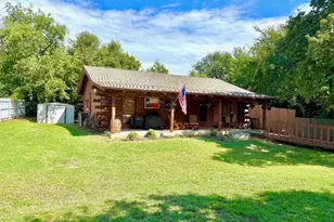 1126 Kingston Dr, Lewisville, TX 75067 - Photo 1