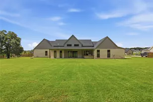 6300 Big Elk Dr, Fort Worth, TX 76140 - Photo 3