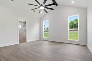 6300 Big Elk Dr, Fort Worth, TX 76140 - Photo 17