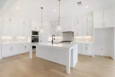 1105 Brookwood Drive, Lakewood Village, TX 75068 - Photo 9
