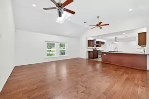 313 King Richard St, Irving, TX 75061 - Photo 11