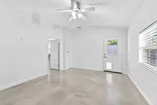 313 King Richard St, Irving, TX 75061 - Photo 35