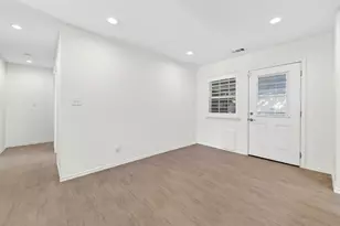 313 King Richard St, Irving, TX 75061 - Photo 21