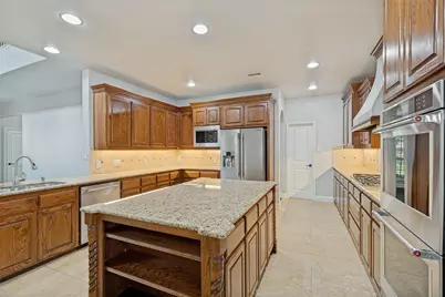 10325 Fire Ridge Drive, Frisco, TX 75033 - Photo 11