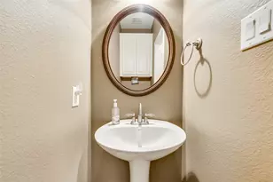 925 Sloan Dr, Allen, TX 75013 - Photo 5