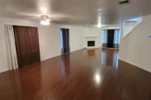 2701 Maegen Cir, Fort Worth, TX 76112 - Photo 5