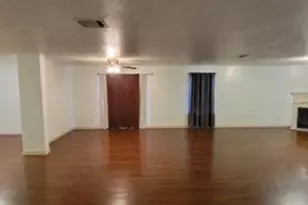 2701 Maegen Cir, Fort Worth, TX 76112 - Photo 7